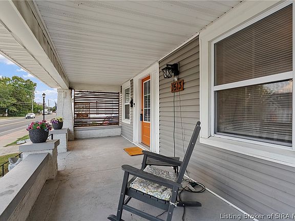 4th image of 1513 Spring Street
