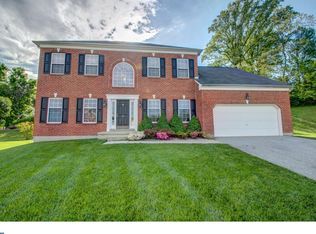 12 Donald Preston Dr, Newark, DE 19702