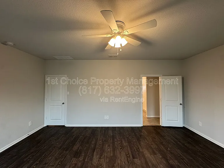 7948 Oaktown Dr — Photo 15