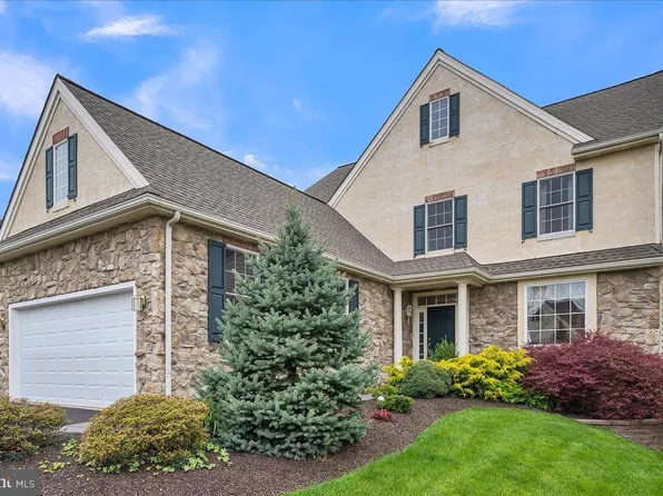 345 Carlisle Dr, Avondale, PA 19311