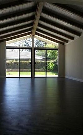 4th image of 380 El Nido Ave