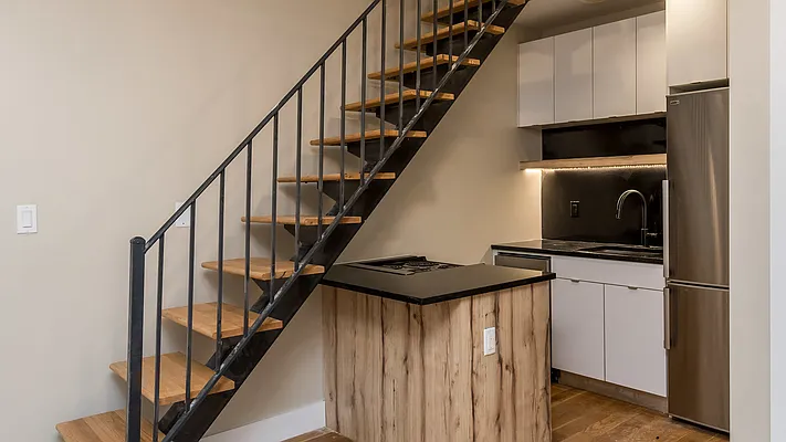 Rented by Nooklyn NYC LLC | media 39