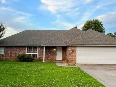 900 N Dogwood St, Sallisaw, OK, 74955