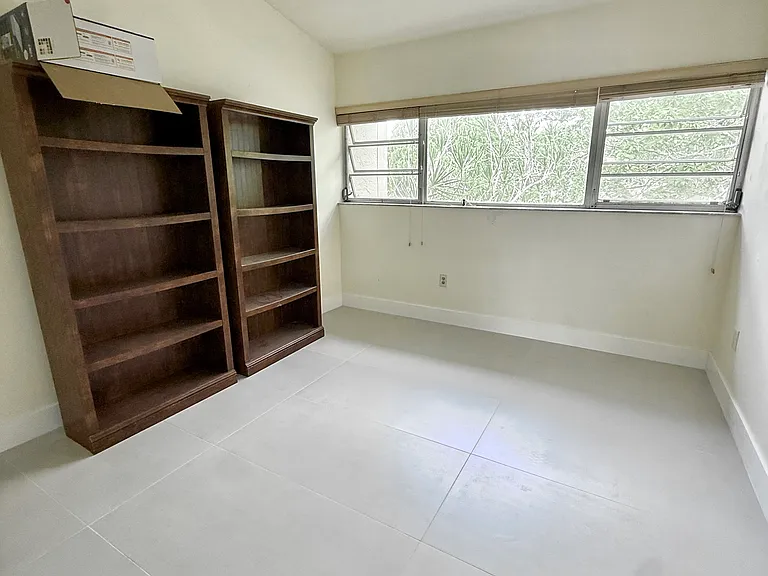 14293 S Kendale Lakes Cir — Photo 9
