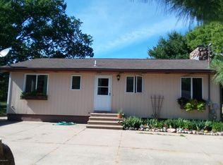 1315 Bjornson St, Big Rapids, MI 49307