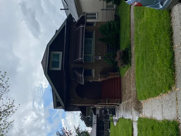 (undisclosed Address), Berwyn, IL 60402