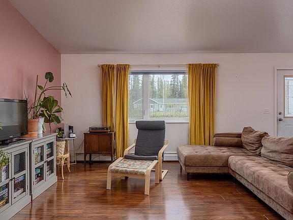 3rd image of 2267 Moonlight Dr