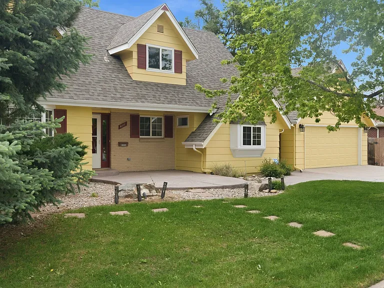 8111 E Briarwood Blvd — Photo 41