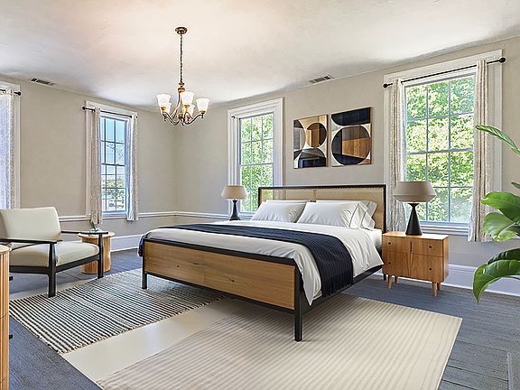 3rd image of 626 W Church St #1