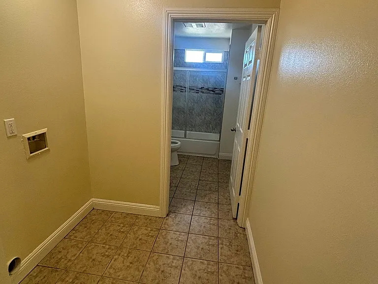 4520 S Cimarron St — Photo 10