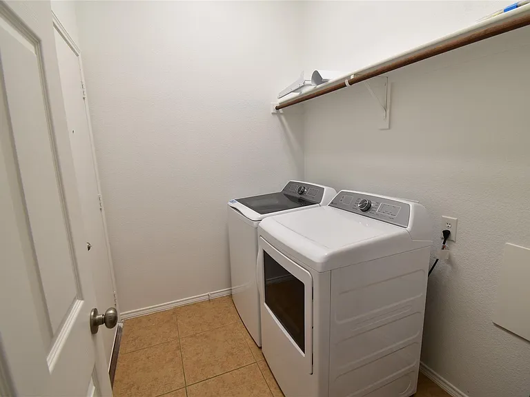 3005 Thicket Dr — Photo 20