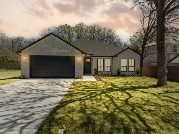 112 Indian Oaks Dr, West Tawakoni, TX 75474