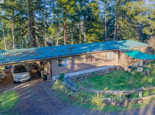 2409 Ireland Rd, Winston, OR 97496