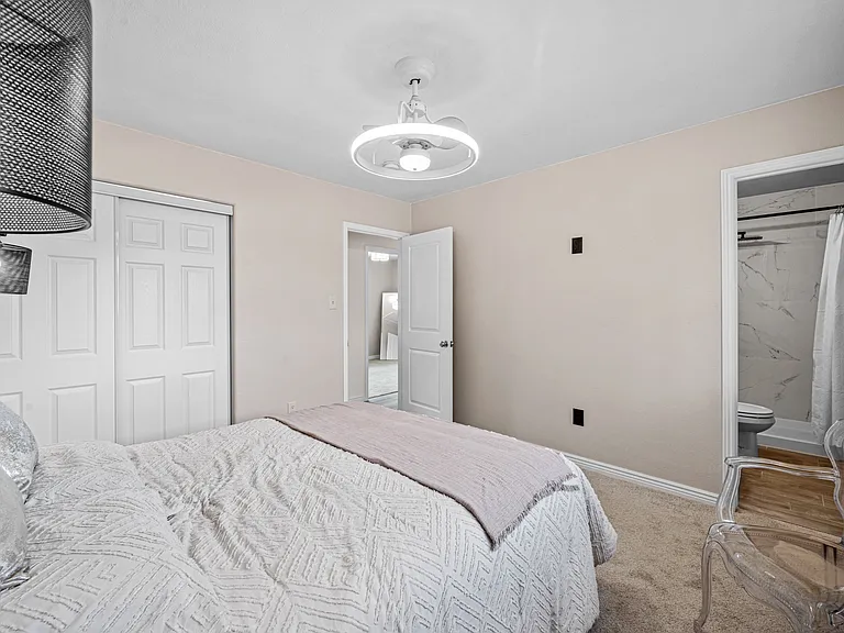 911 Candytuft Blvd — Photo 10