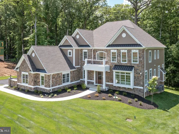 302 Begonia Cir, Newtown Square, PA 19073