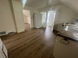 1117 Doty St, Green Bay, WI 54301