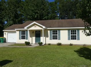 6 Bells Xing, Guyton, GA 31312