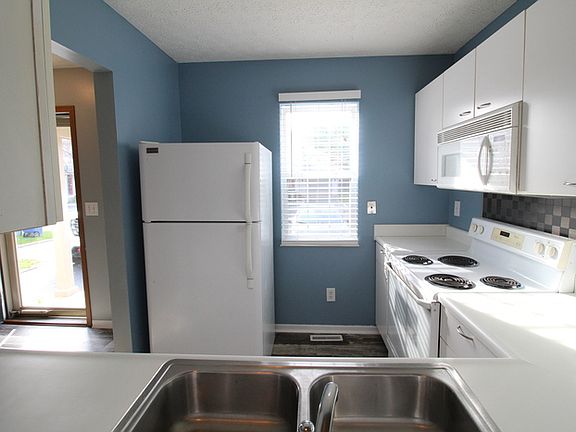 4th image of 1720 Messner Dr #152F