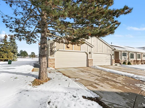 42146 Hidden Brook Dr, Clinton Township, MI 48038