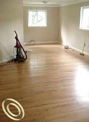 5th image of 8951 Oak Park Blvd