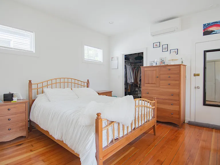 Bedroom #1