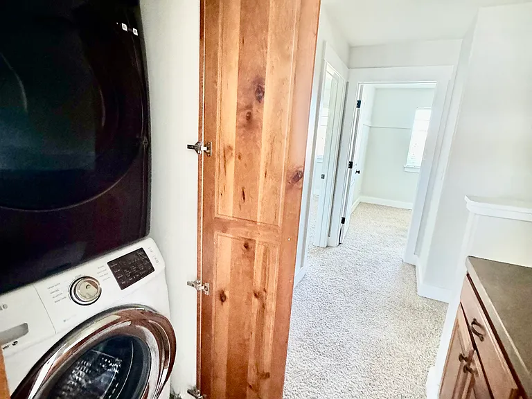 177 S 4 W — Photo 51