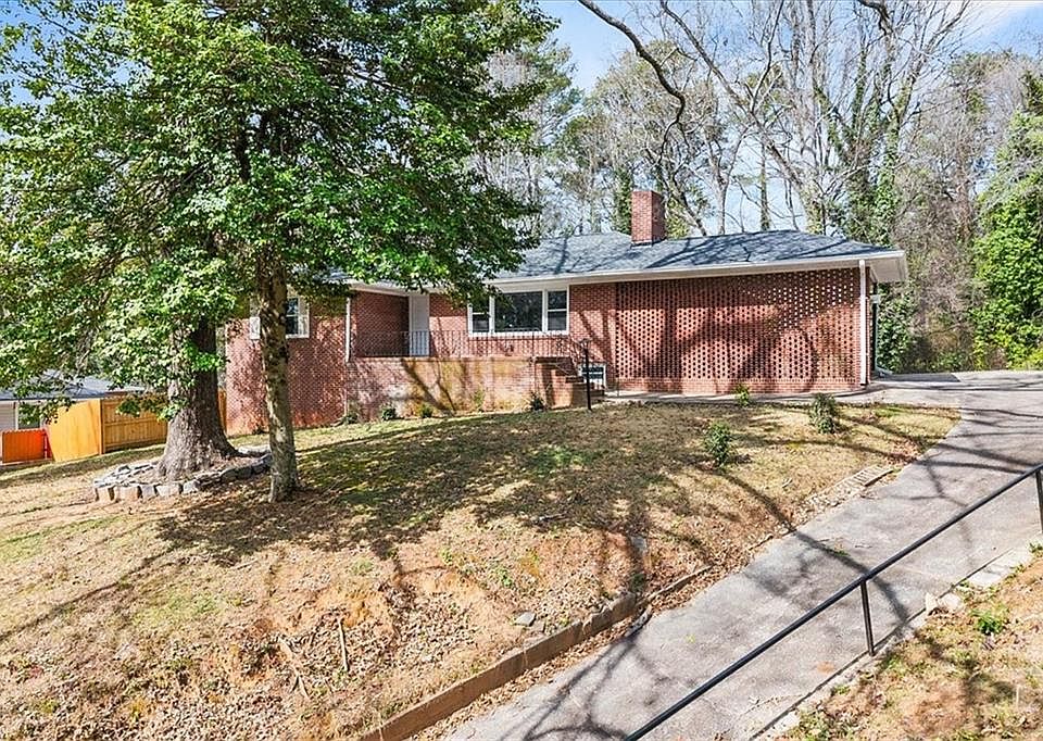 1st image of 2763 Baker Ridge Dr NW