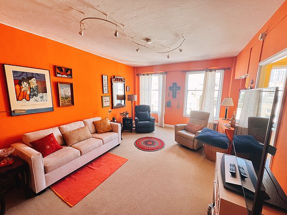 2nd image of 631 Ofarrell St APT 1004
