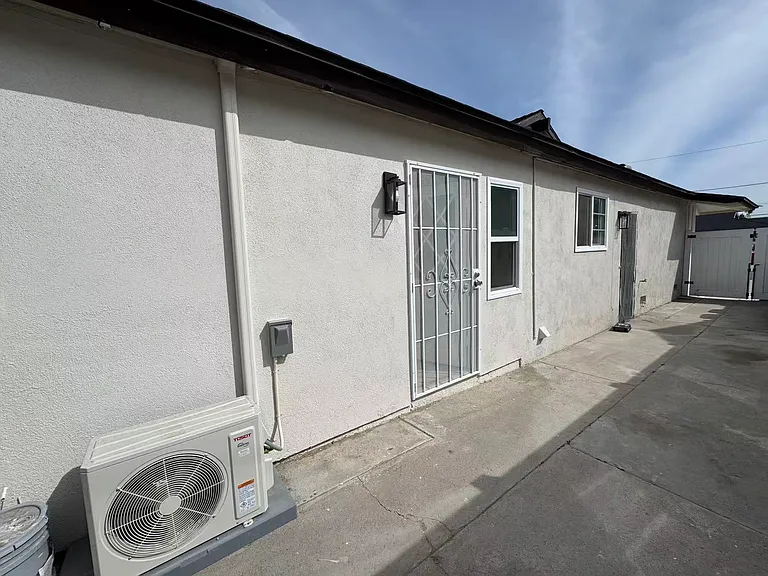 21339 Hipass Dr — Photo 3