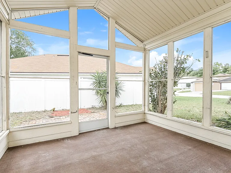8840 Saint Lucia Ct — Photo 9