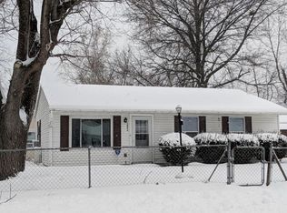 1806 Southwood Dr, Champaign, IL 61821