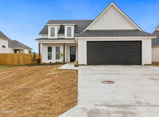 309 Lost Bridge Dr, Broussard, LA 70518