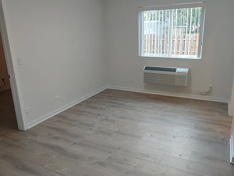 5355 S Lockwood Ave #202 — Photo 27