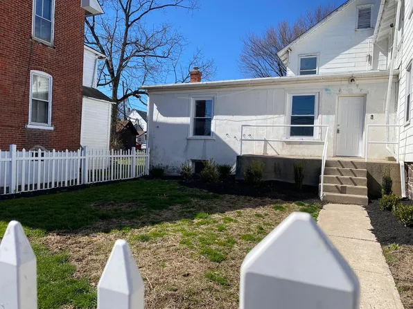 27 E Walnut St APT 2, Sellersville, PA 18960