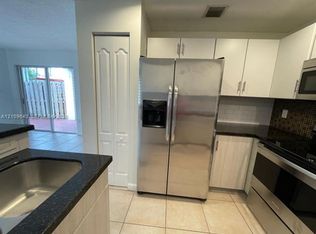 11467 NW 51st Ter #Townhouse 11467, Miami, FL 33178