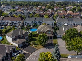 85 Woliston Cres, Ottawa, ON K2W1G2