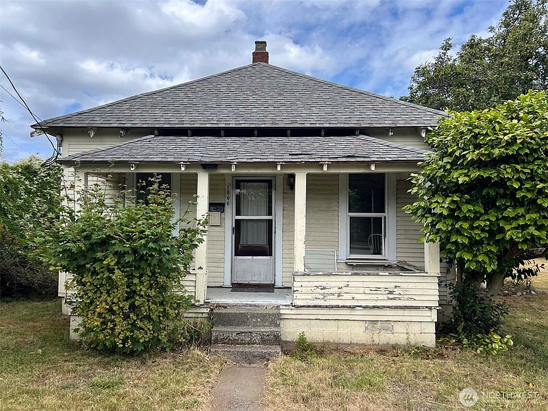 2nd image of 1806 12th Street