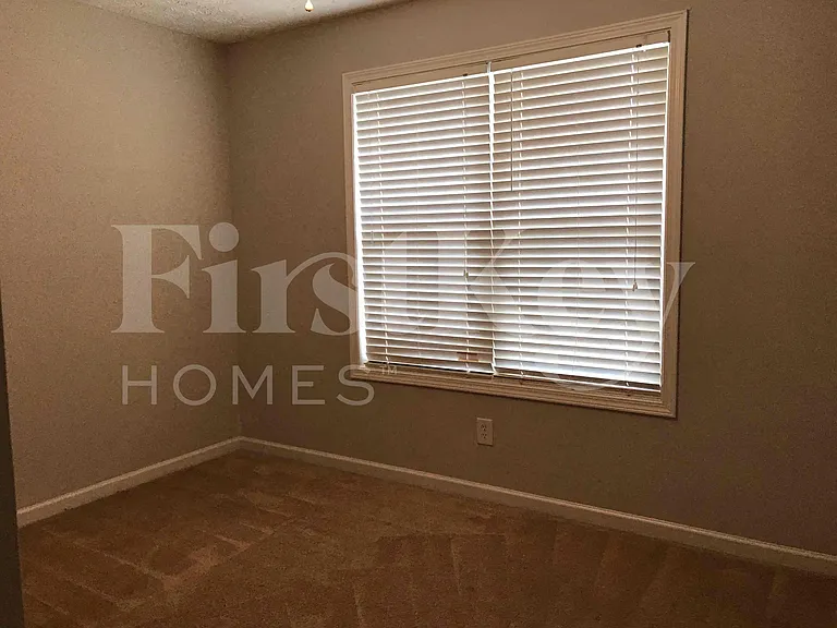 7437 Dogwood Trl — Photo 11