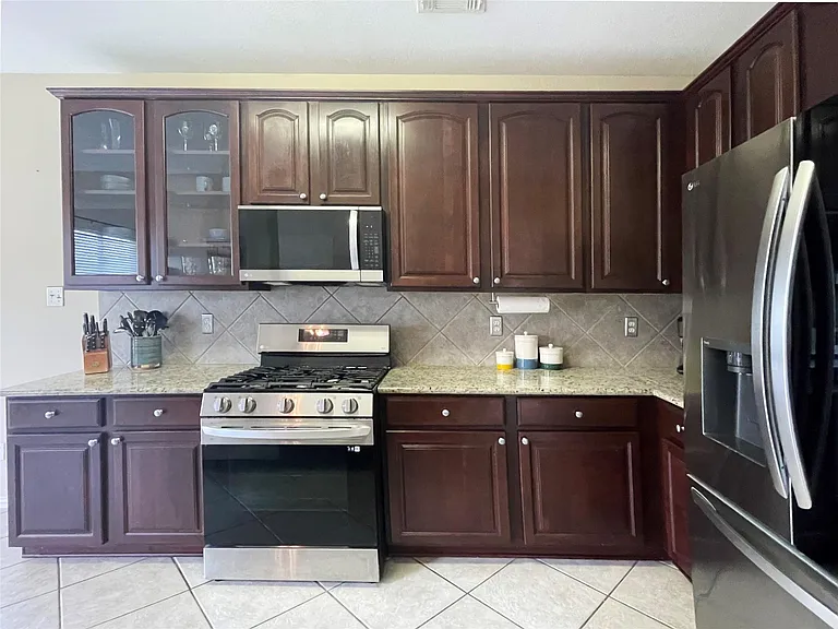 33010 Greenfield Forest Dr — Photo 13
