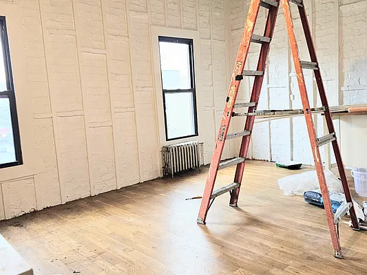 Rented by NYC REALTY GROUP 693 | media 3