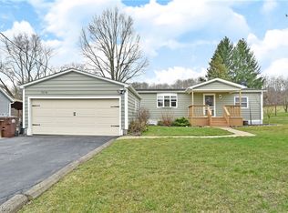 7574 Stewart Sharon Rd, Brookfield, OH 44438