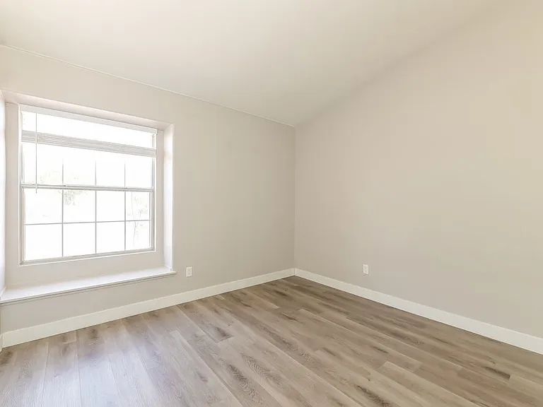 615 King Revere Ct — Photo 12