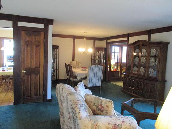 3rd image of 1667 Hidden Ln