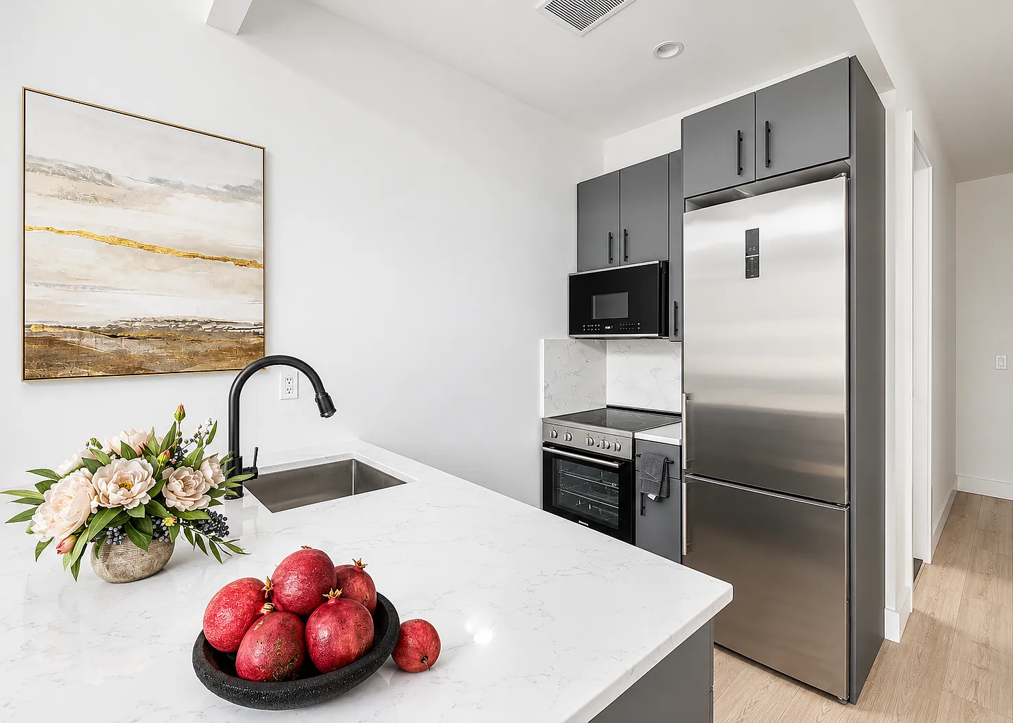 195 Meserole Street — Photo 2