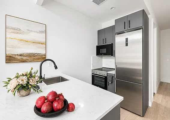 Kitchen, photo 1