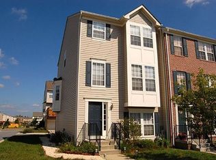 14 Hallsdale Ct, Rosedale, MD 21237