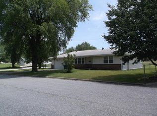 320 N Elm St, Commerce, OK 74339