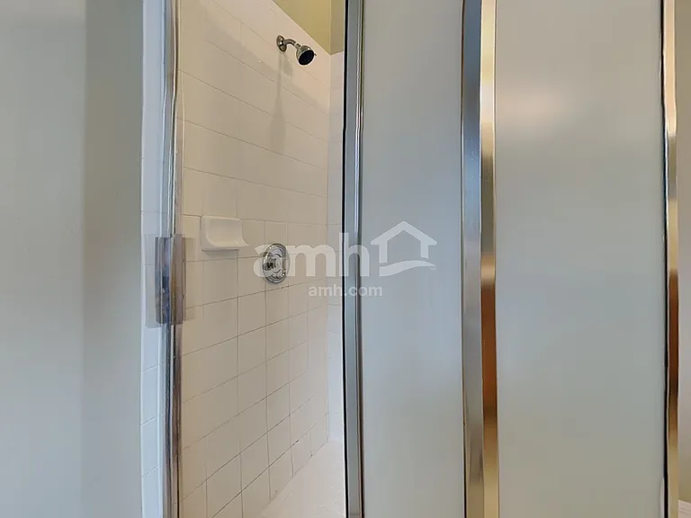 14686 Lady Victoria Blvd — Photo 11