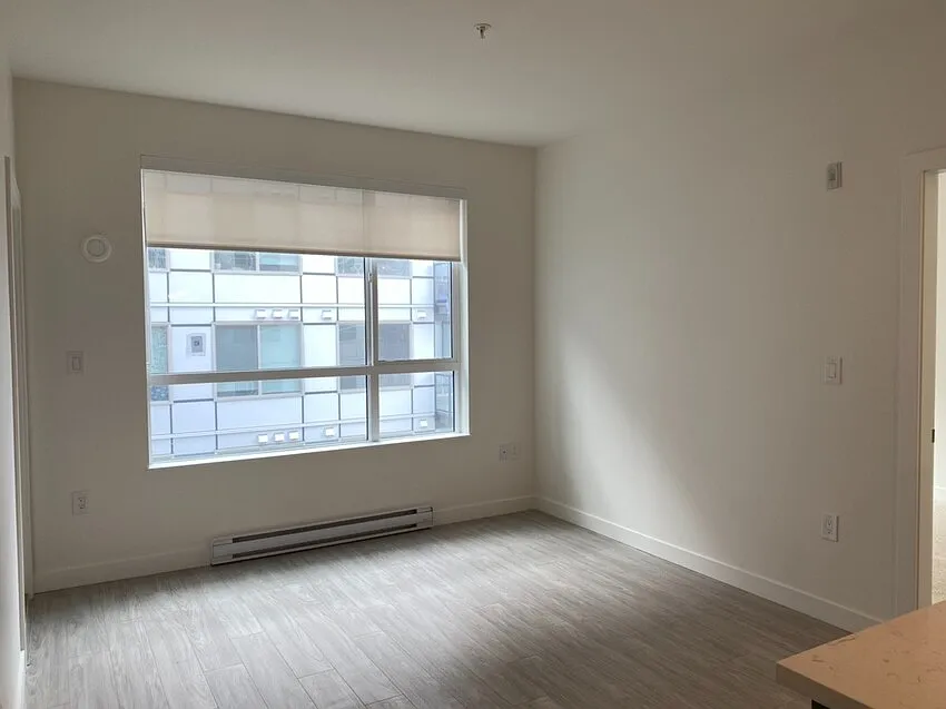 2 bed, 811 sqft, $2,350 — Photo 3
