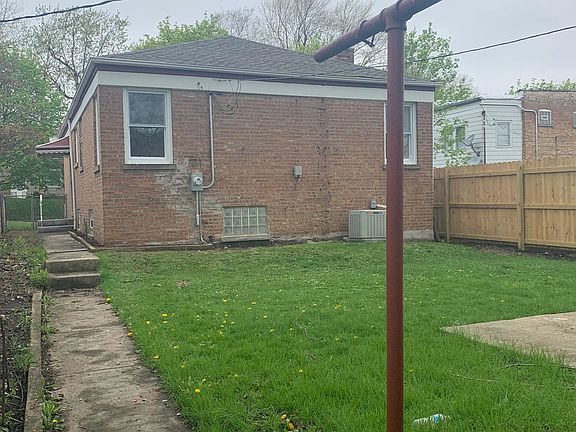 3rd image of 12315 S Yale Ave